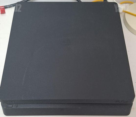 5 משחקים+2 שלטים+PS4