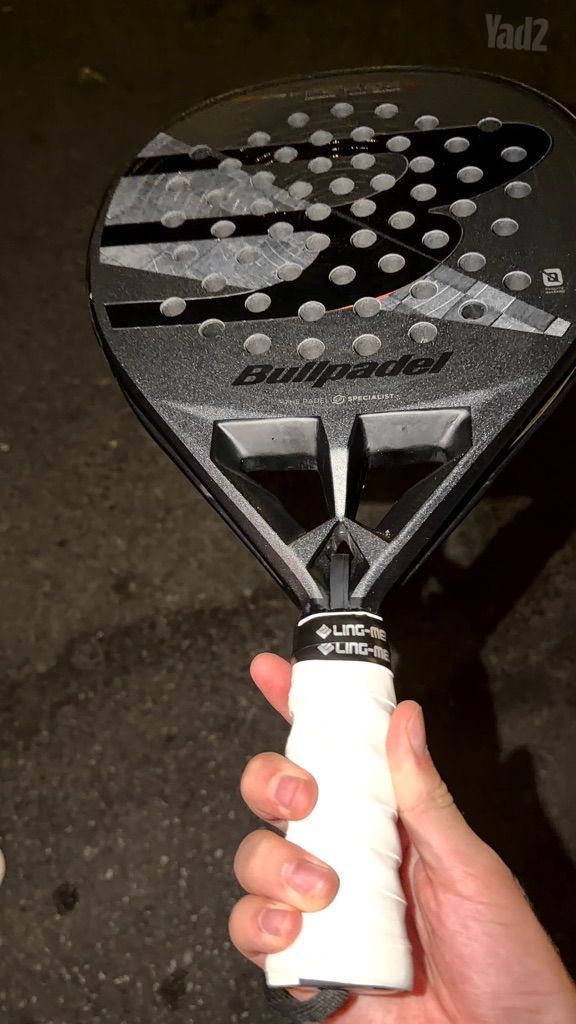 מחבט פאדל Bullpadel Hack 04