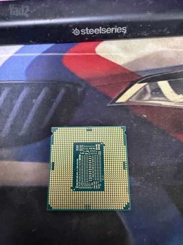 מעבד חזק Intel Core i7-9700K