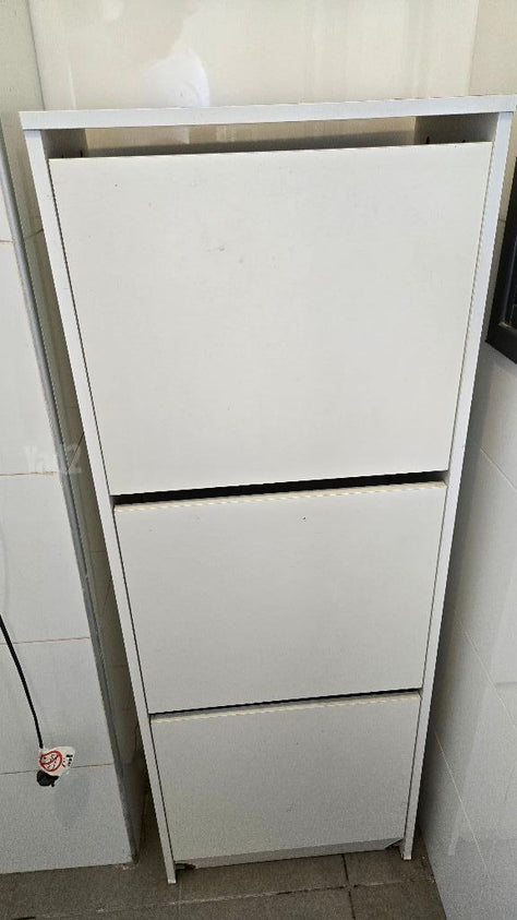 ארון IKEA BISSA- 3 תאים- לבן