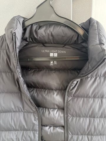 מעיל uniclo ultra light down