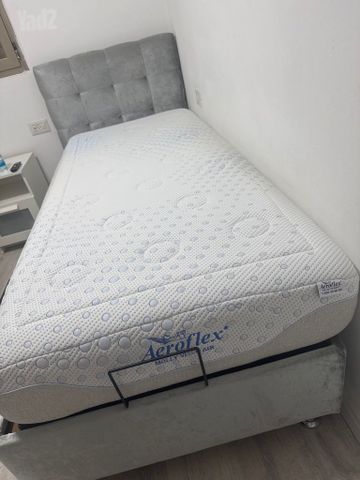 מיטה יחיד