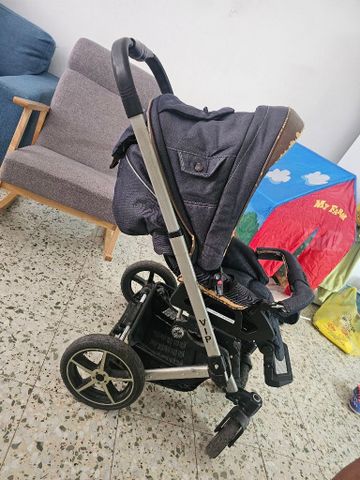עגלת תינוק