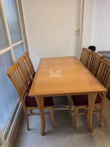 שולחן אוכל