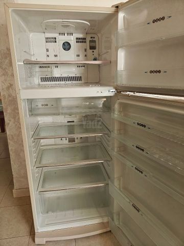 מקרר שארפ