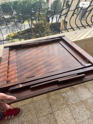שולחן מתקפל  למשחק ברידג' וכו