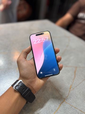 Iphone 15 256 גיגה