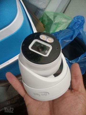 מצלמת אבטחה עם dvr