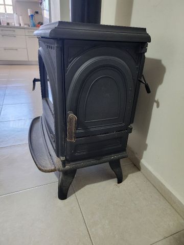 קמין עצים GODIN