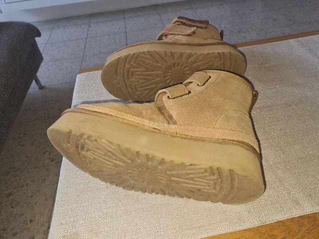 נעלי ugg