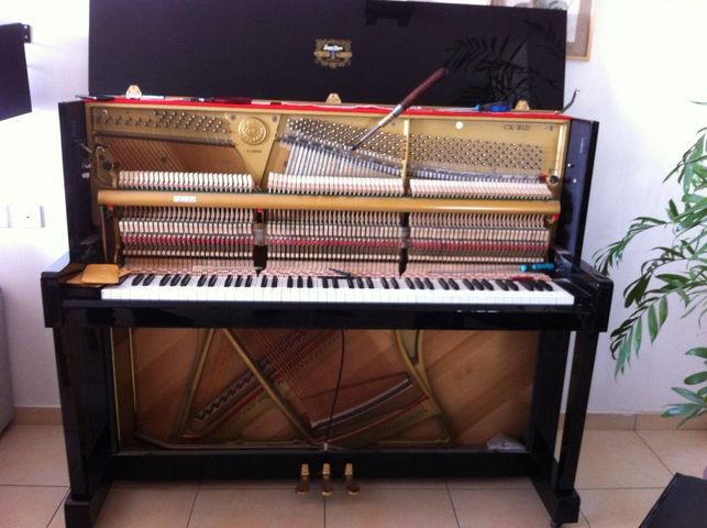 פסנתר KAWAI