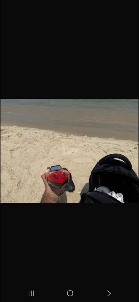על שלט
