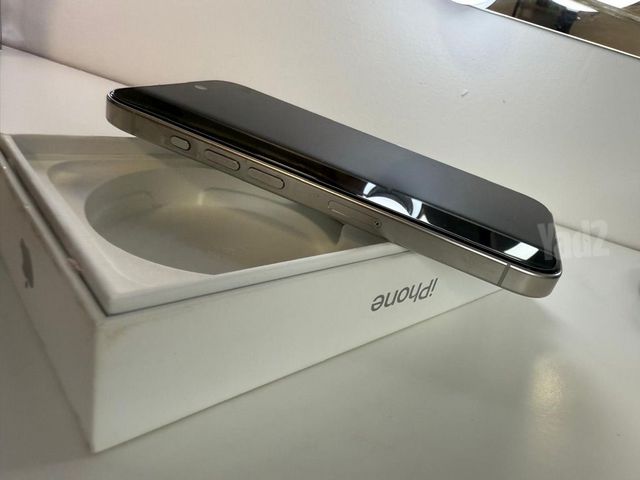 Iphone 15 pro 256gb