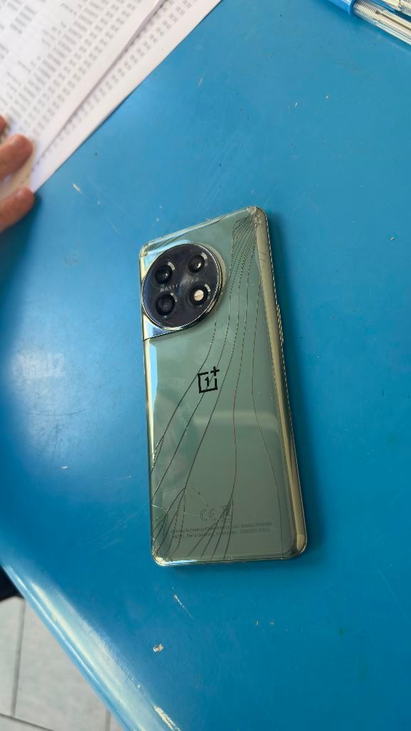 OnePlus 11 5G