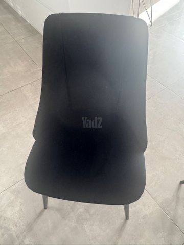 כיסאות