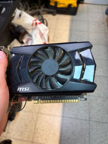 כרטיס מסך GTX 750 2gb