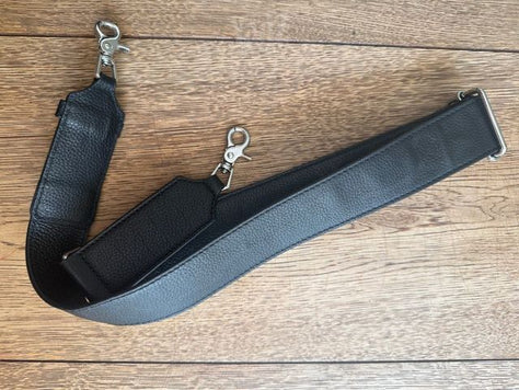 תיק Zadig and Voltaire