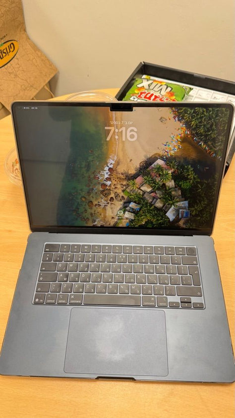 Macbook air 15 inch M5