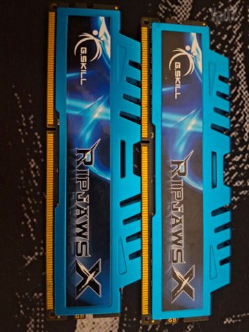 זיכרון RAM 8GB DDR3 G.Skill