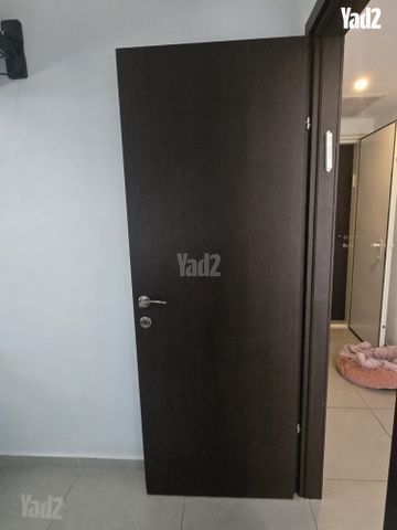 דלתות פנים
