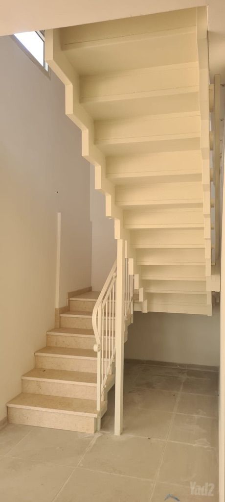 מדרגות ברזל