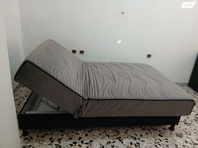 מיטה למכירה
