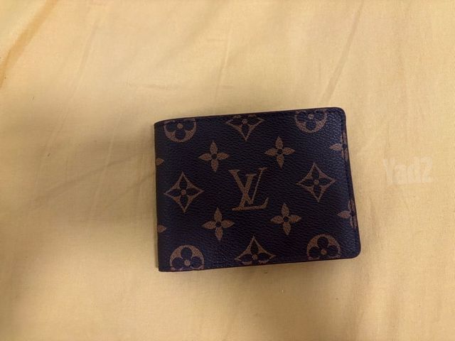 Louis Vuitton ארנק קטן חום