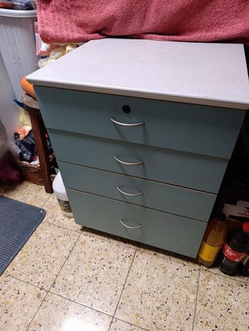 שידת מגרות