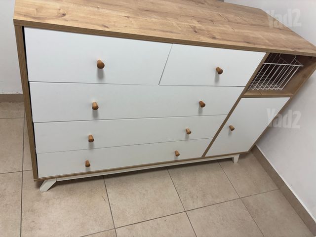 שידת החתלה
