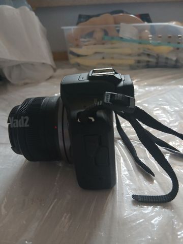 מצלמה קאנון EOS