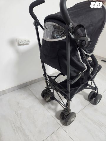 עגלת טיולון
