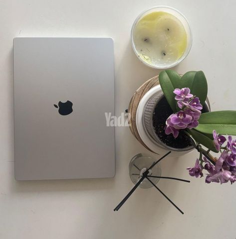 MacBook