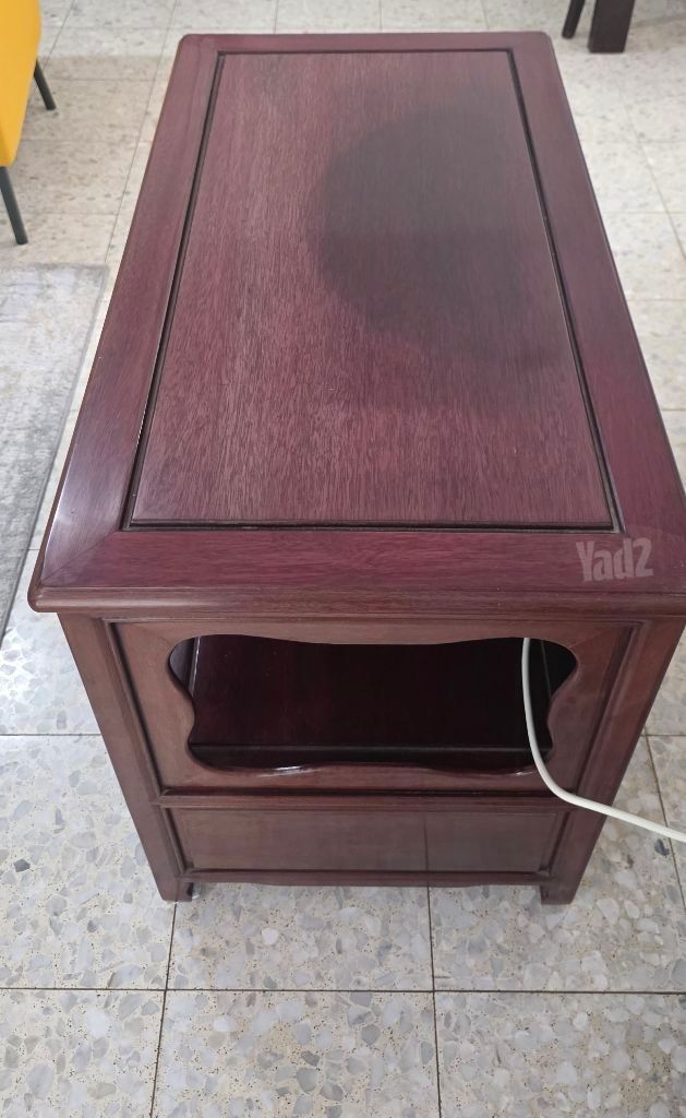 שידה קונסולה מעץ