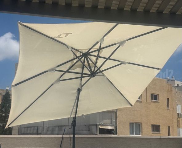 שמשיה חדשה