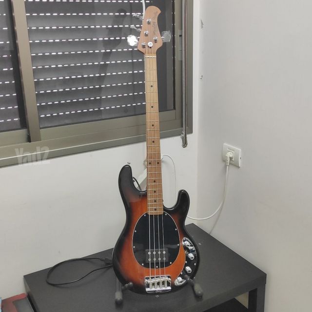 Sterling By Music Man StingRay