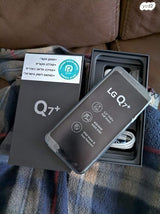 LG Q7+קומפקטי כחול חדש באריזה