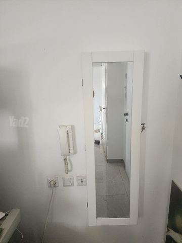 ארונית לתכשיטים