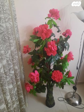 עץ מלאכותי