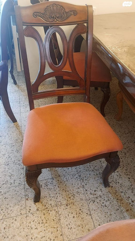 פינת אוכל מעץ מלא
