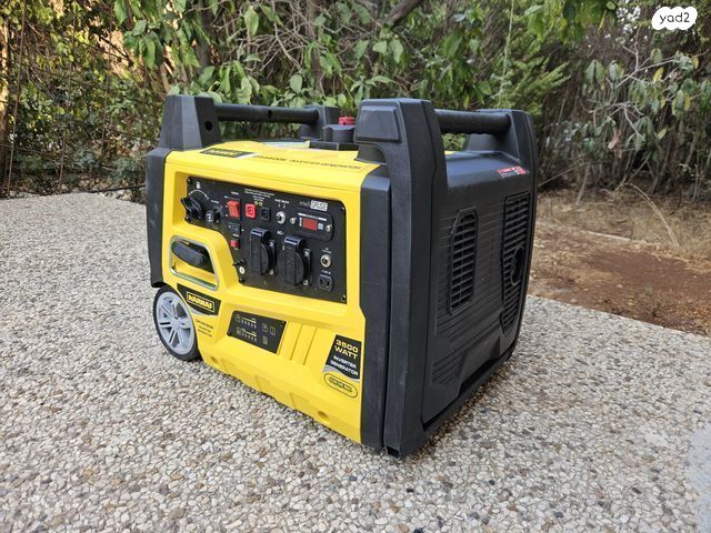 גנרטור קרנף 3500W כמו חדש