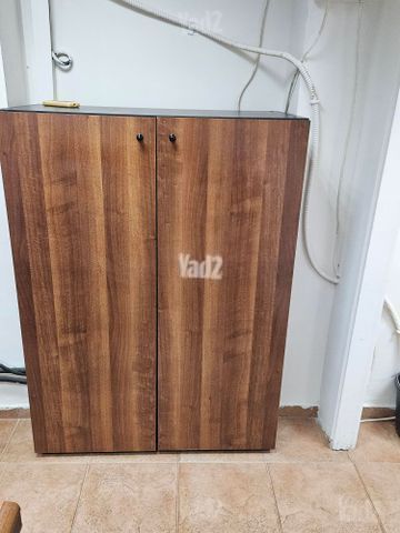 ארונות ושידות משרדיות