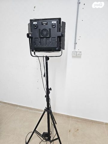 תאורה לצילום