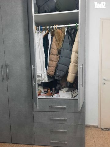 ארון גדול