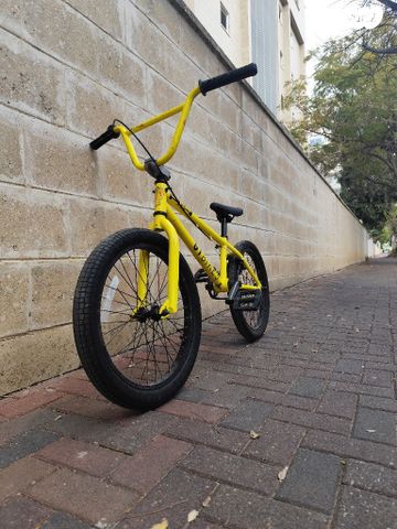 אופניים BMX GT