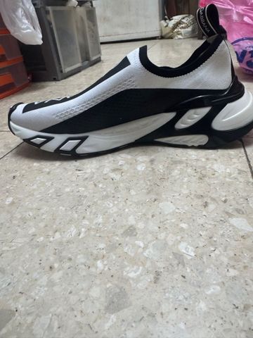 נעליים