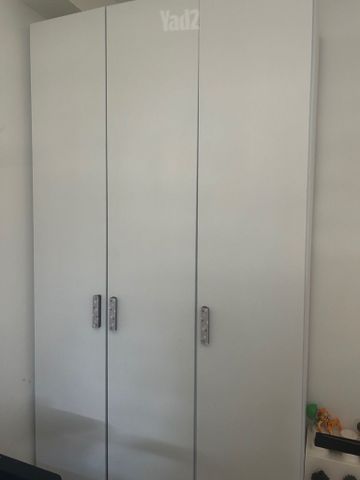 ארון בגדים