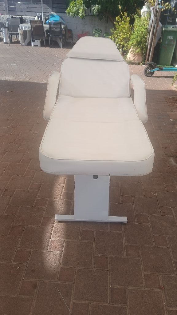 מיטה קוסמטיקה