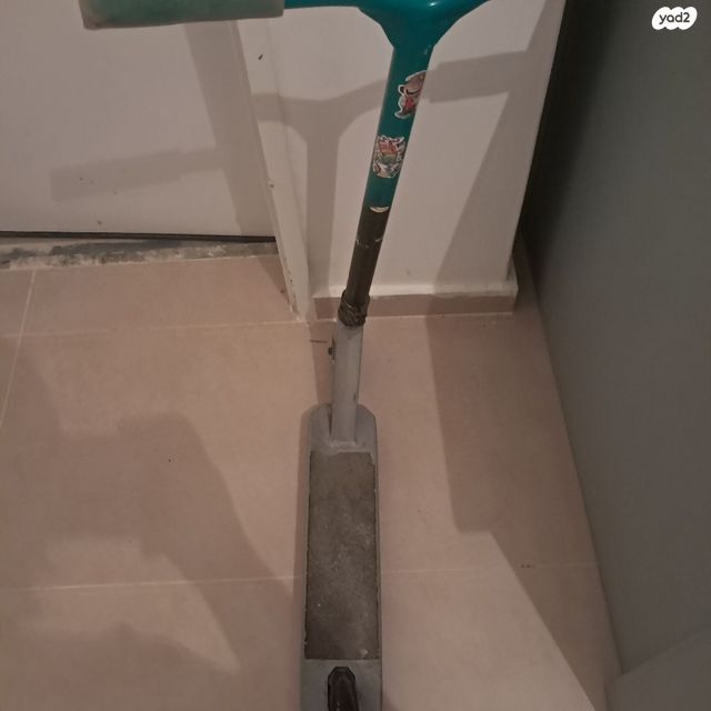 קורקינט פעלולים