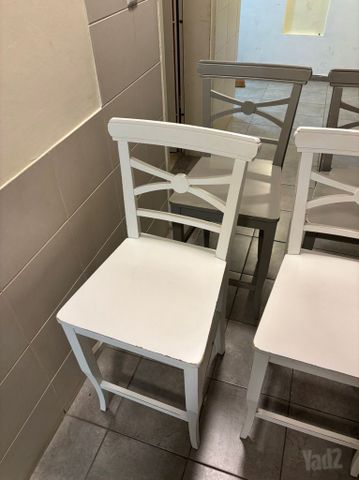 כיסאות בר