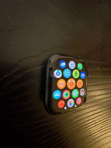 Apple Watch SE2 44mm e-Sim